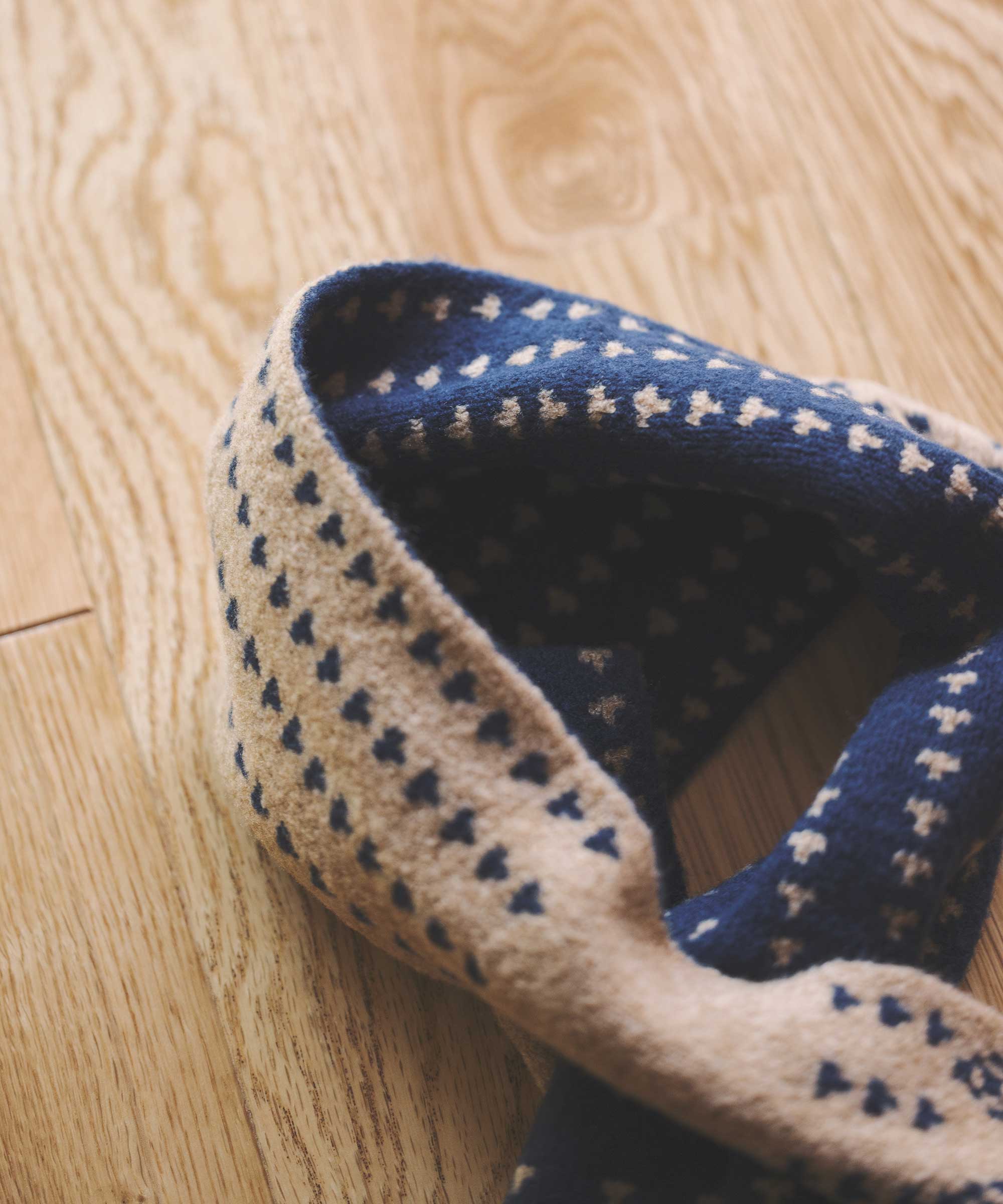 香川で編んだ洗えるショートマフラー nordic