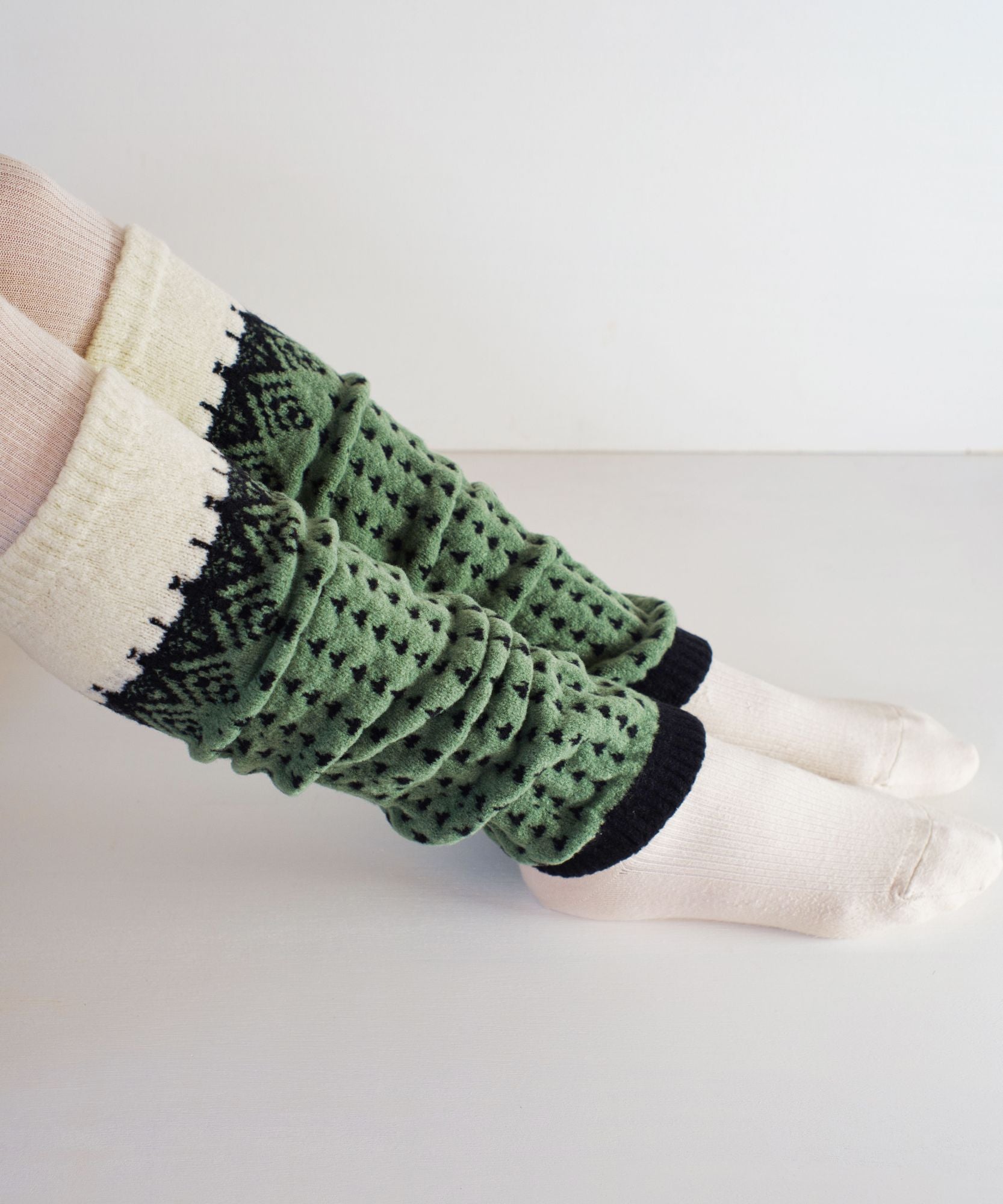 香川で編んだレッグウォーマー nordic