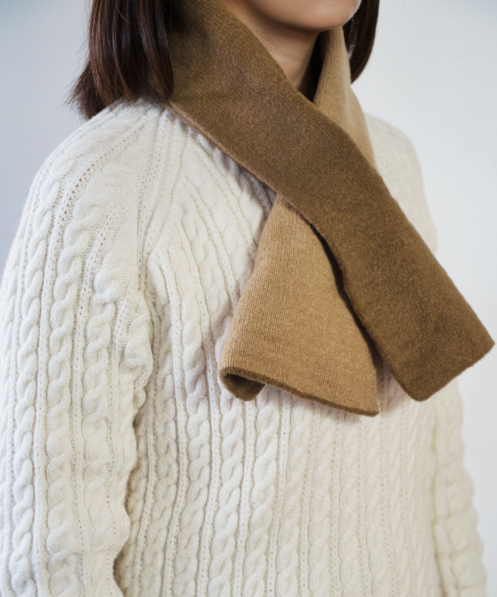 香川産マルチカラーのカプサイシンショートマフラー