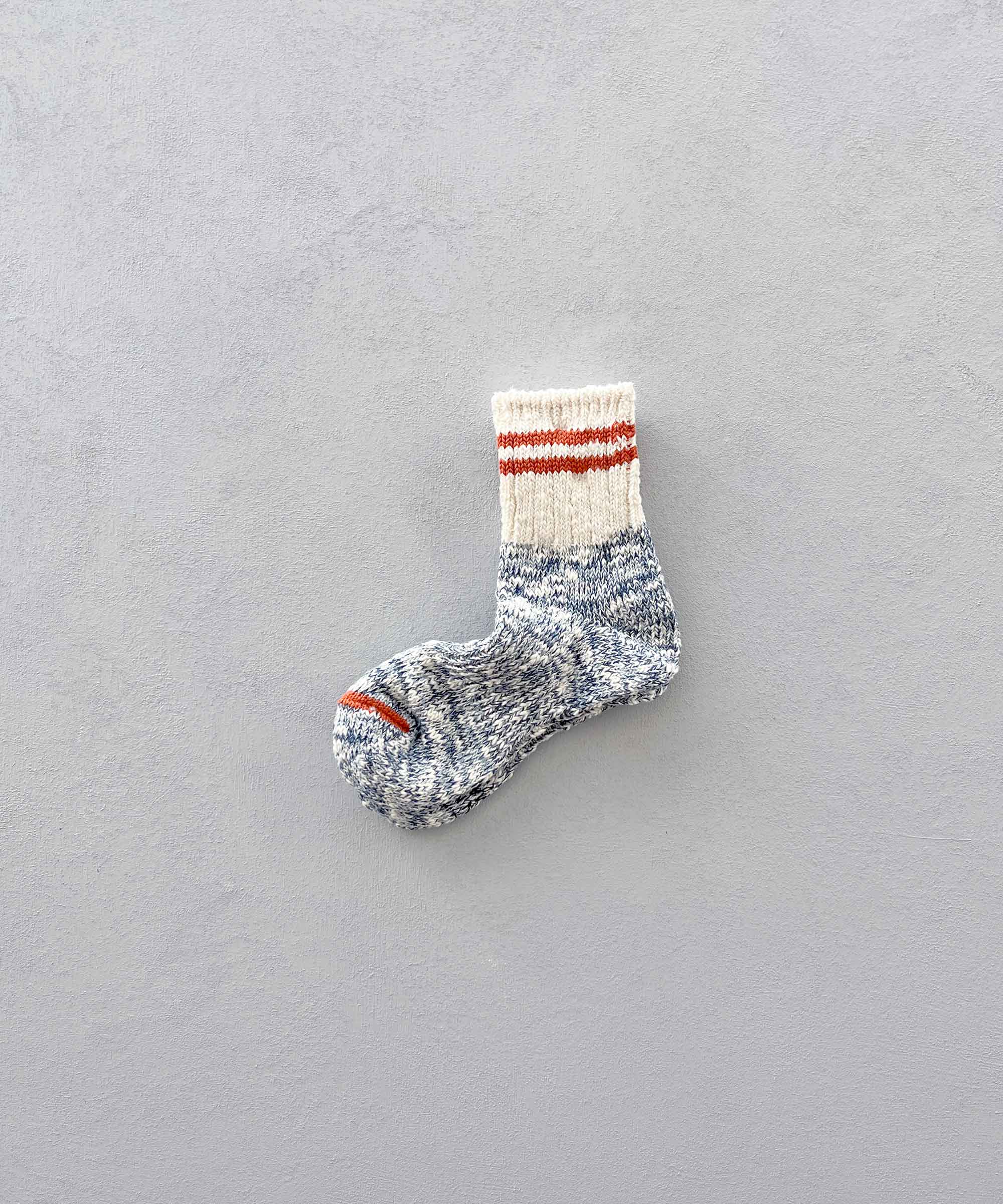 TMSO-140【Campus 2lines Hemp socks】