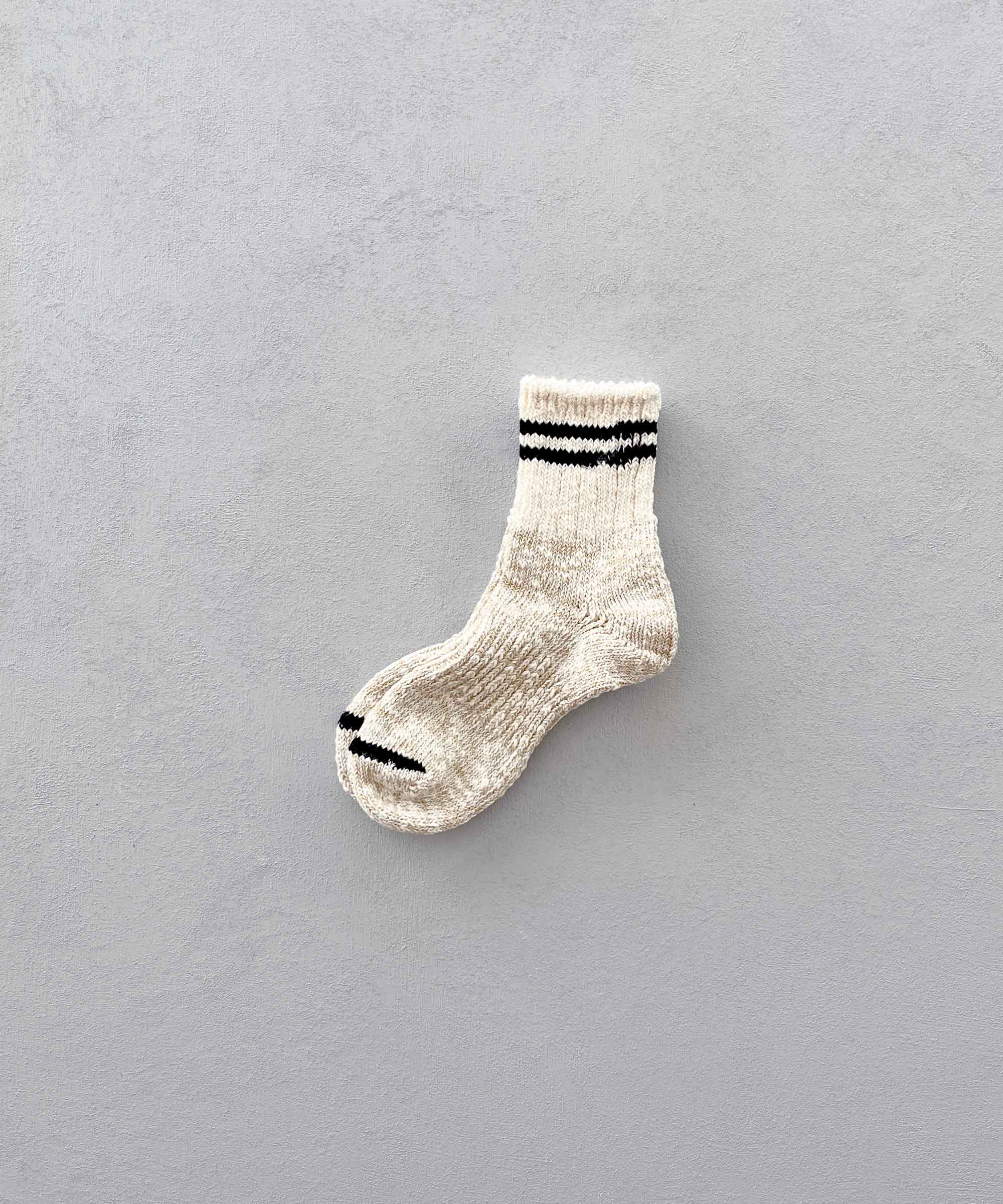 TMSO-140【Campus 2lines Hemp socks】