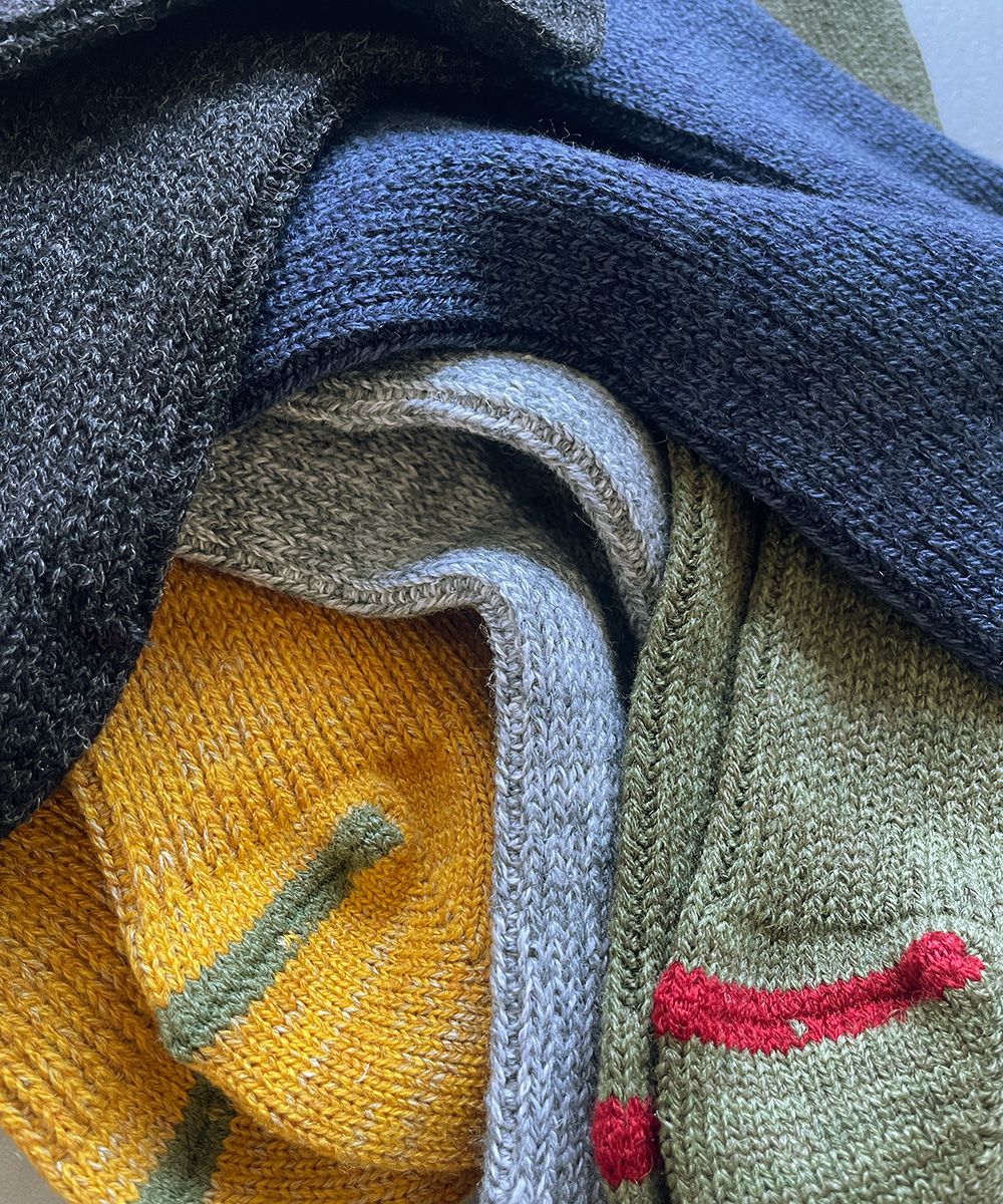 TM52W-217【リブ編みでフィットするウールと麻の靴下】