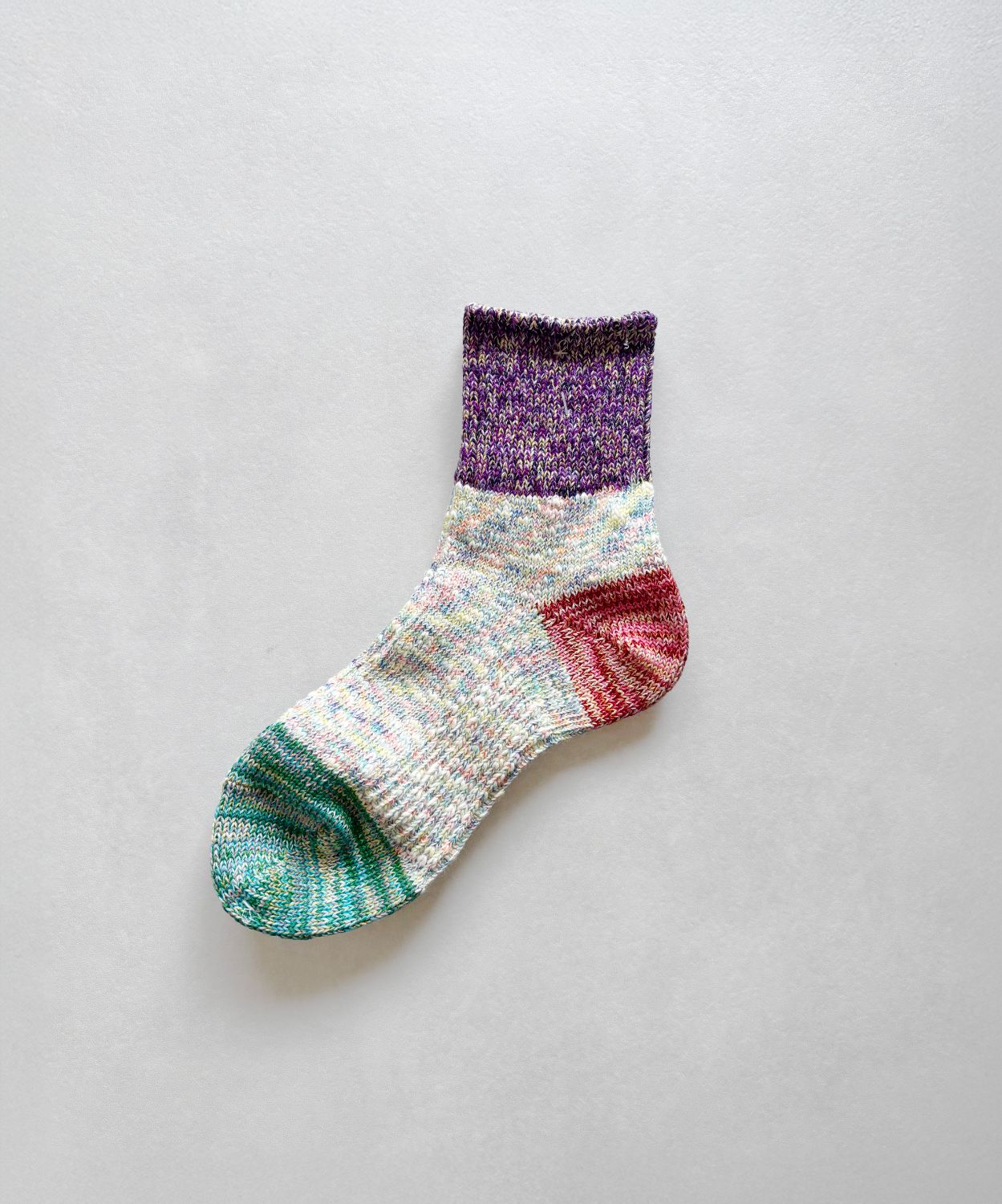 TM62S-226【何色もの糸を重ねた麻の靴下 】