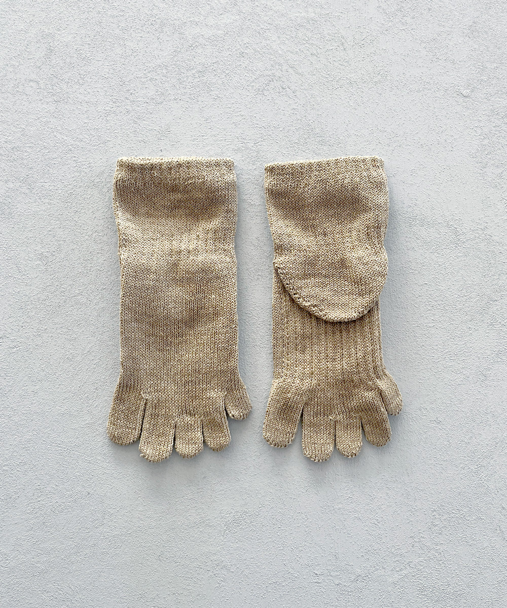 TMSO-189【 5本指の香川の靴下 】