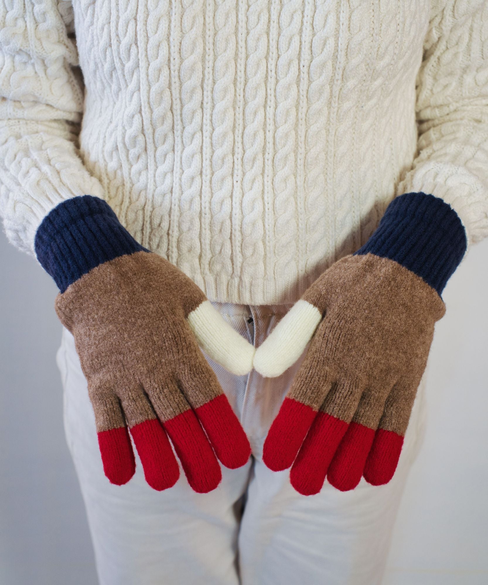 香川産マルチカラーのカプサイシン手袋