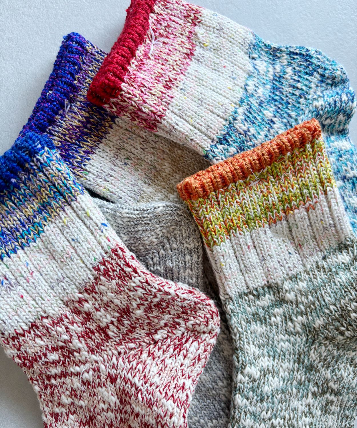 TM62S-227【3段の切り替えの麻の靴下 】