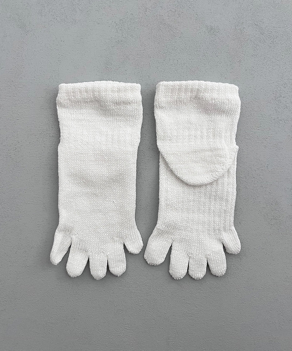 TMSO-189【 5本指の香川の靴下 】