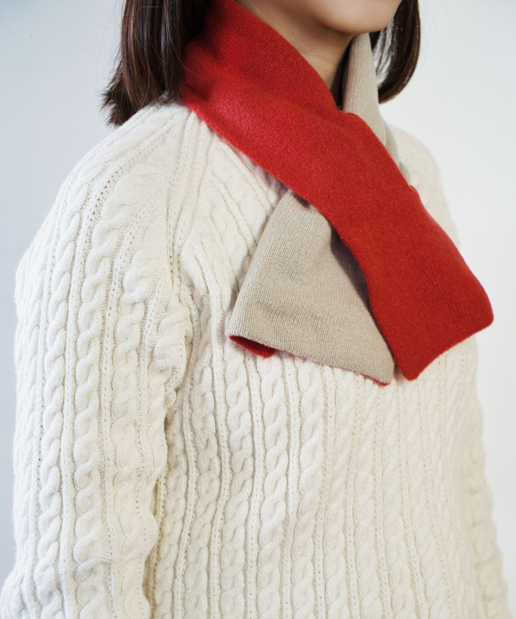 香川産マルチカラーのカプサイシンショートマフラー