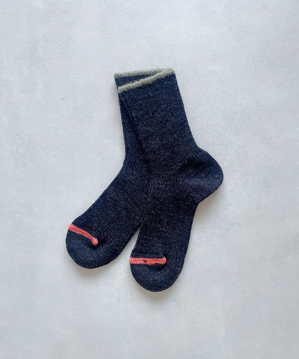 TM52W-217【リブ編みでフィットするウールと麻の靴下】