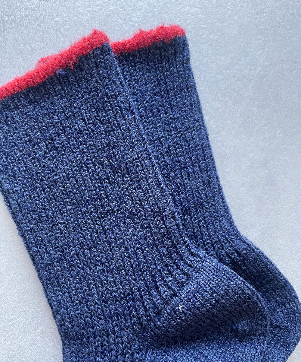 TM52W-217【リブ編みでフィットするウールと麻の靴下】