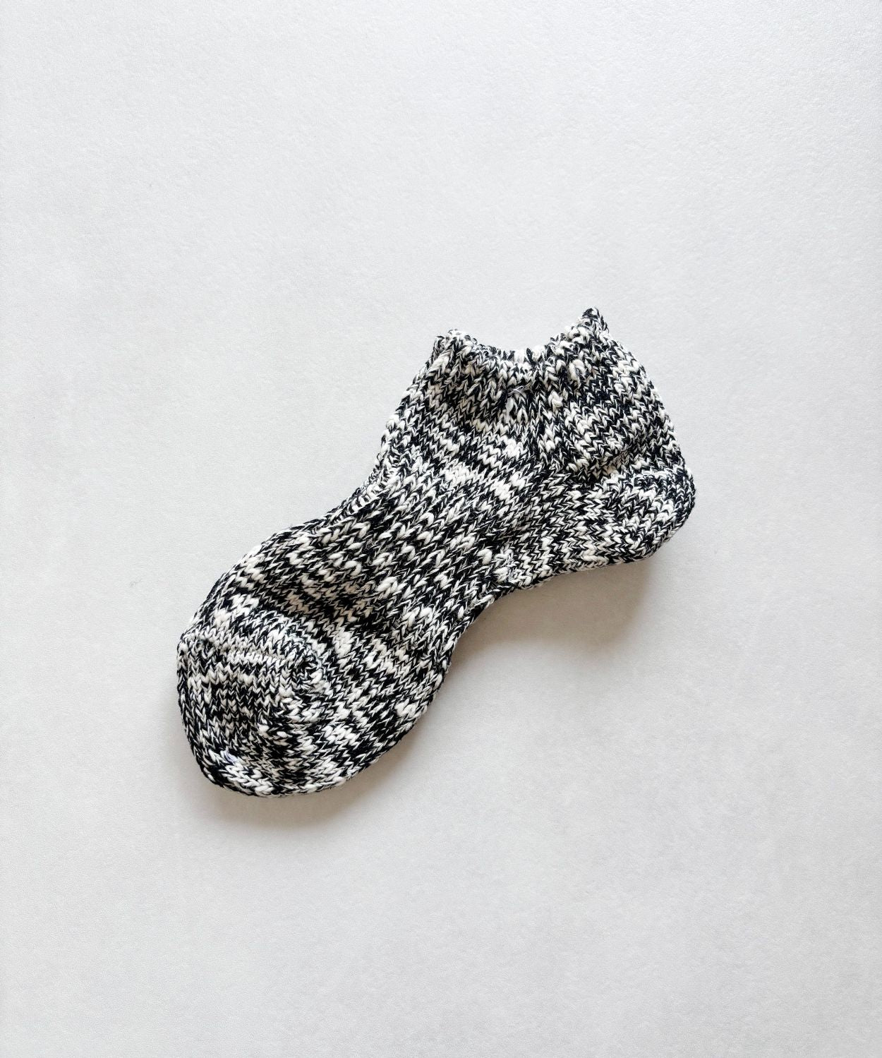 TM62S-231【天然素材で短い丈の麻の靴下 】