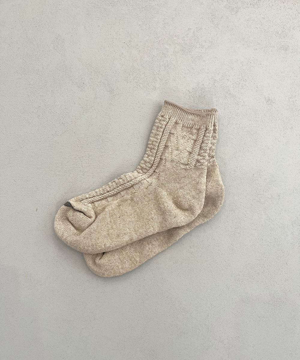 TM42W-202【 Back Side Pile Knit Cable Hemp Socks 】