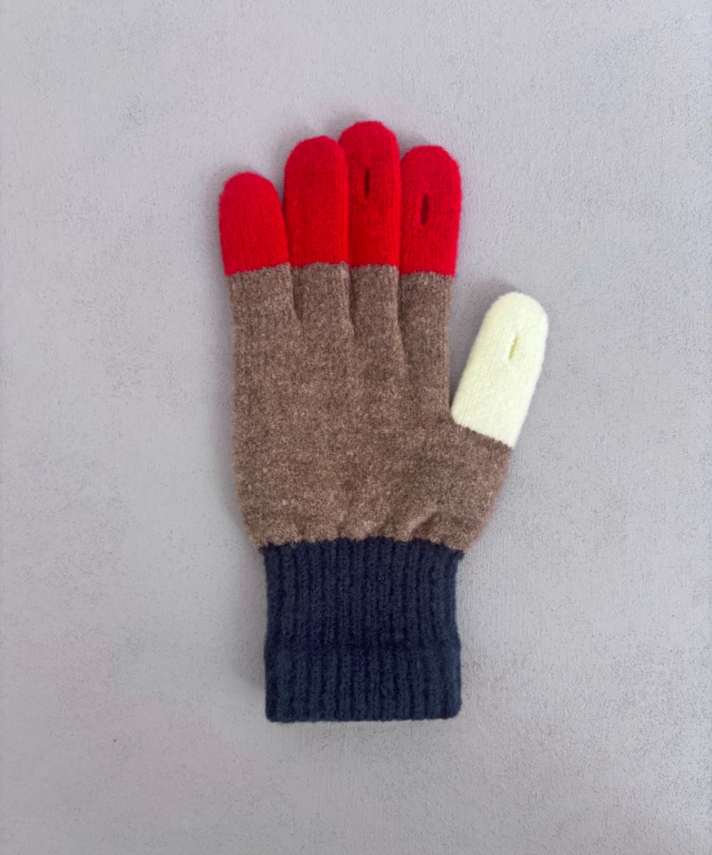 香川産マルチカラーのカプサイシン手袋