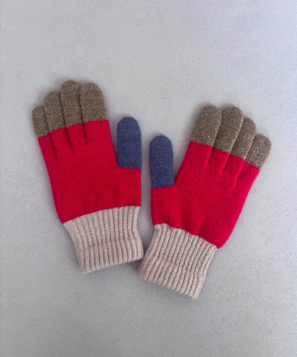 香川産マルチカラーのカプサイシン手袋